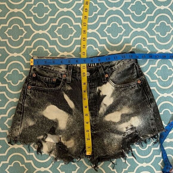 LEVI’s 501 reimagined by California laundry sz xs 26 - Picture 6 of 7